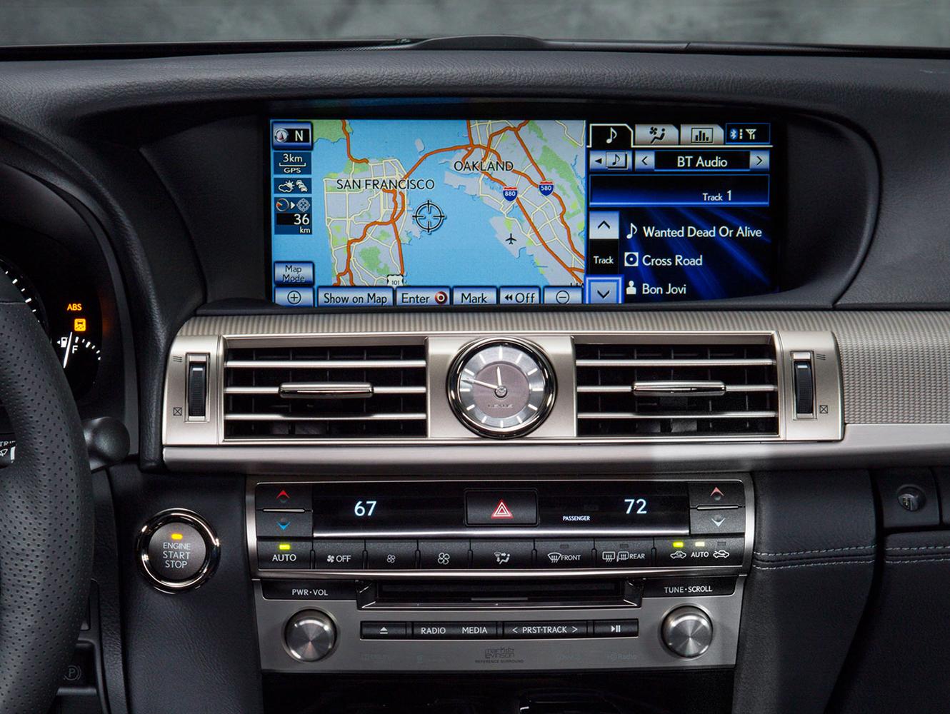 how does toyota navigation update